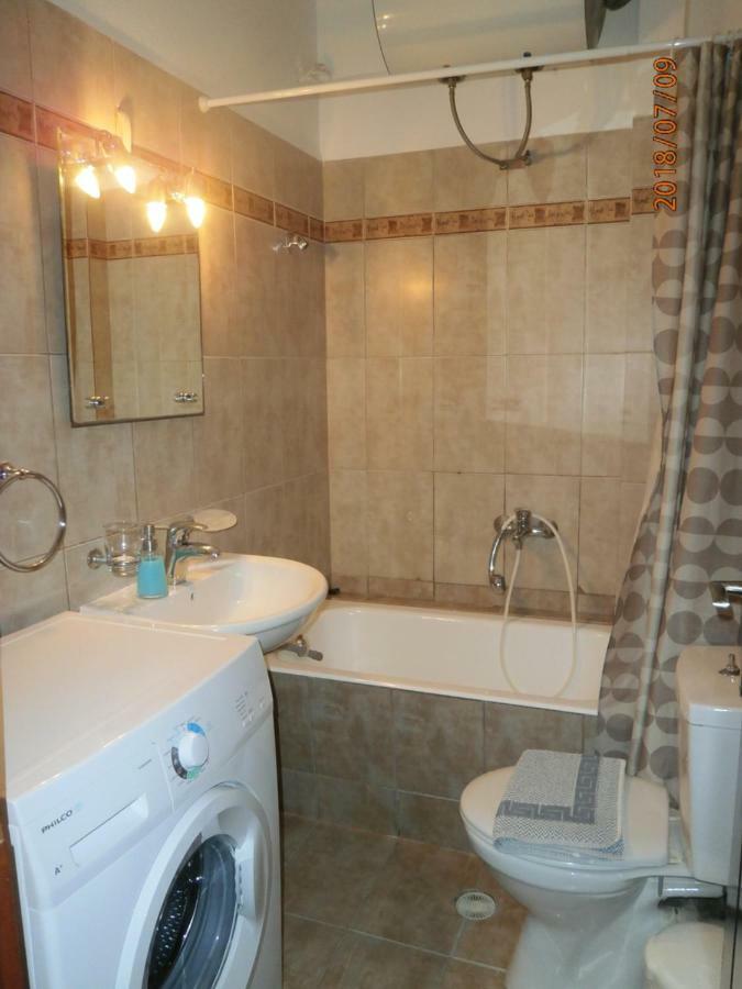Apartment Flisvos